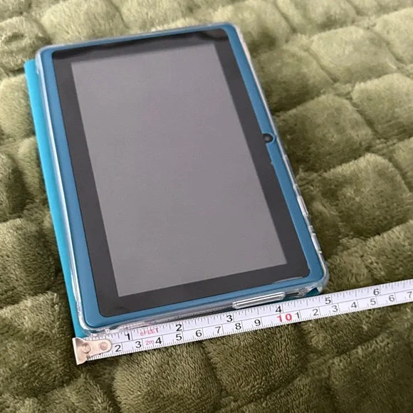 Android Tablet with Case - Picture 4 of 8